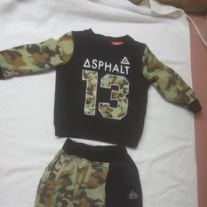 Graphic design sweat suits!